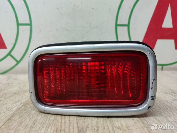 Фонарь противотуманный задний левый Mitsubishi