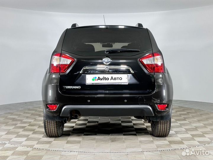 Nissan Terrano 2.0 AT, 2015, 116 385 км