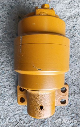 Поддерживающий каток Hitachi EX200-5
