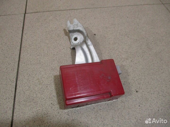 Блок электронный Lexus IS 200/220/250/300/350 (XE