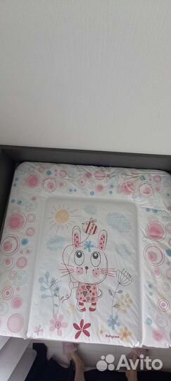 Пеленальная доска на комод