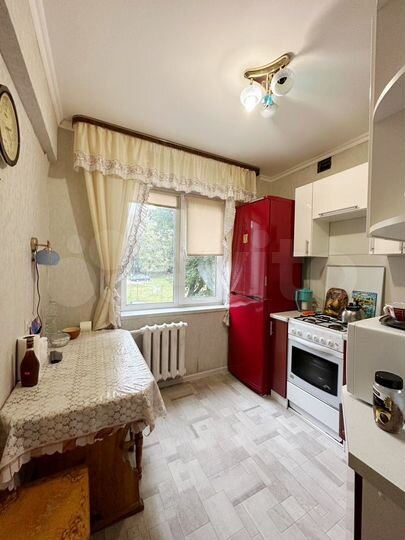 2-к. квартира, 48 м², 2/5 эт.