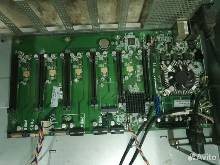 Материнская плата с процессором