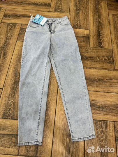 Джинсы мом голубые 26