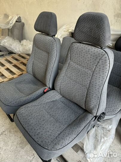 Комплект сидений ваз 2114