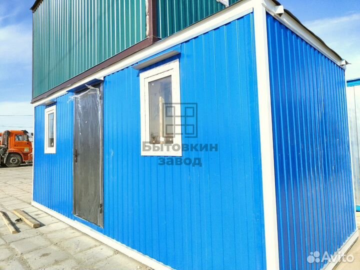 Блок контейнеры металлические. Вагончики для проживания