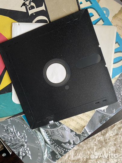 Виниловые пластинки /дискета