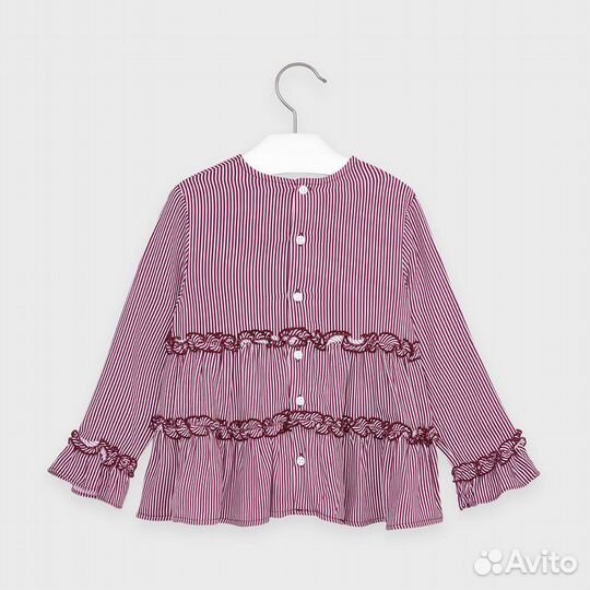 104 см Новая блузка от mayoral