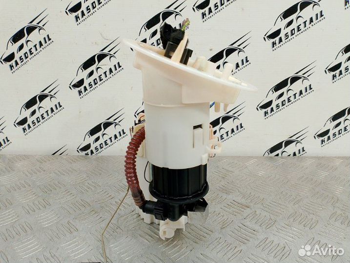 Насос топливный Audi A4 B8 1.8 CDH 2010