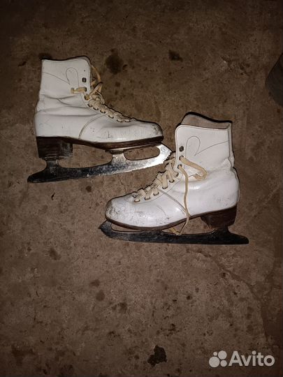 Коньки фигурные