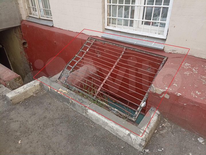 Продается коммерческая, 183.4 кв.м., 1/6 эт