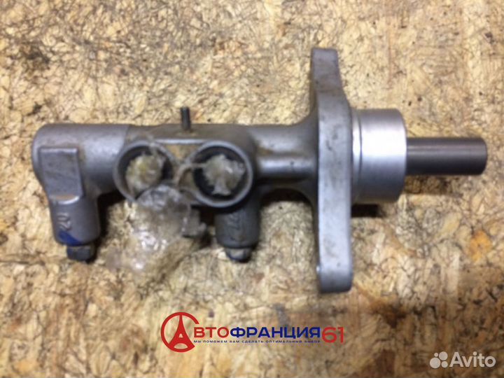 Главный тормозной цилиндр, 6001551029 renault loga