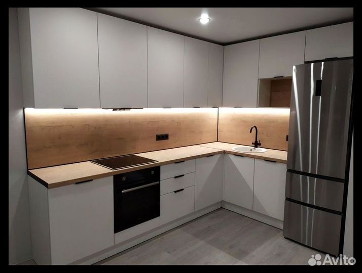 Кухня под потолок 0-0-12