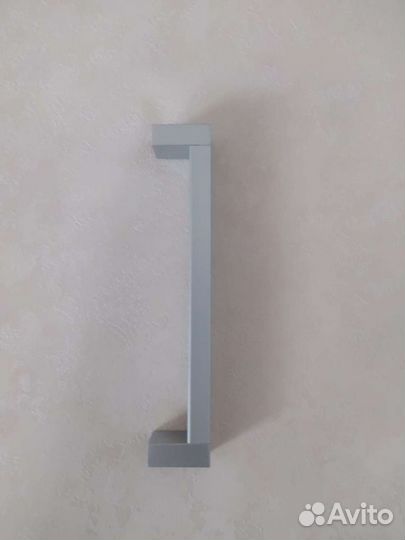 Мебельные ручки