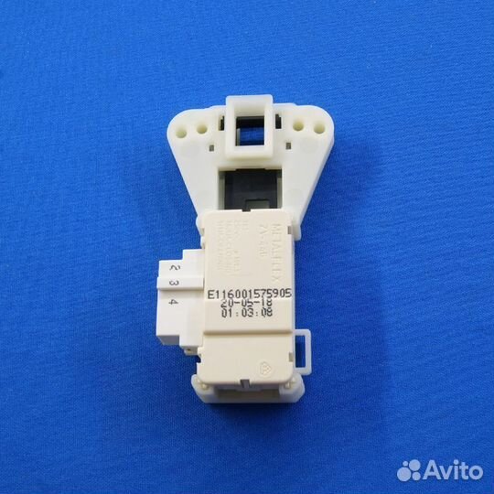 Замок люка Indesit Ariston