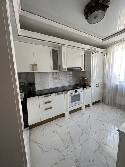 2-к. квартира, 62 м², 6/12 эт.