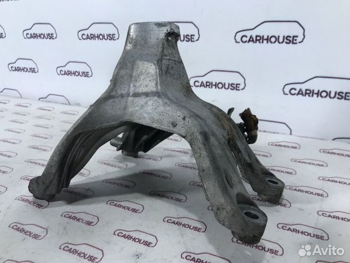 Кронштейн двигателя передний правый Audi A4 B8 1.8