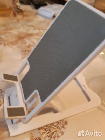 Подставка для телефона