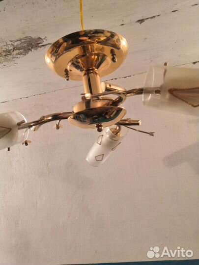 Люстра 3х рожковая