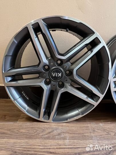 Литые диски R18 (KIA K5)