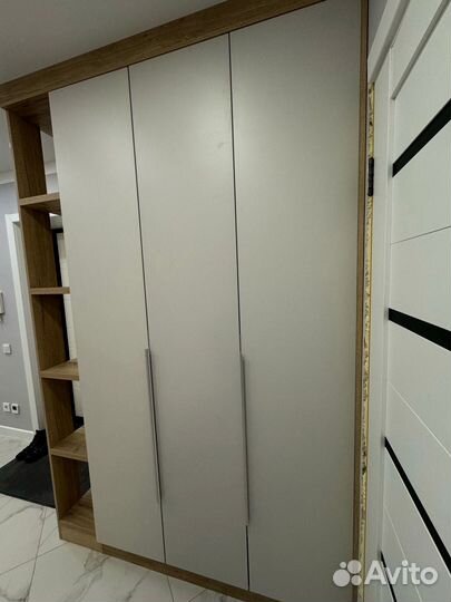 Шкаф трехстворчатый (и другие)