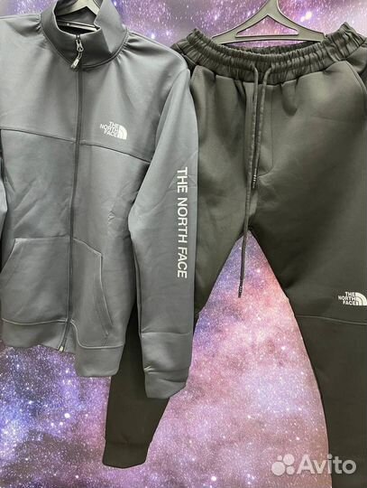 Спортивный костюм The North Face