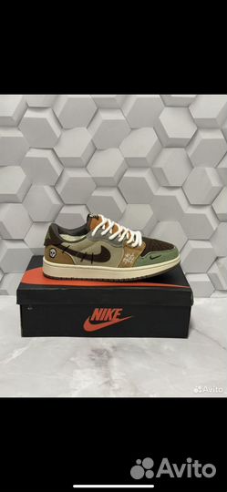 Кроссовки мужские 42 размер новые