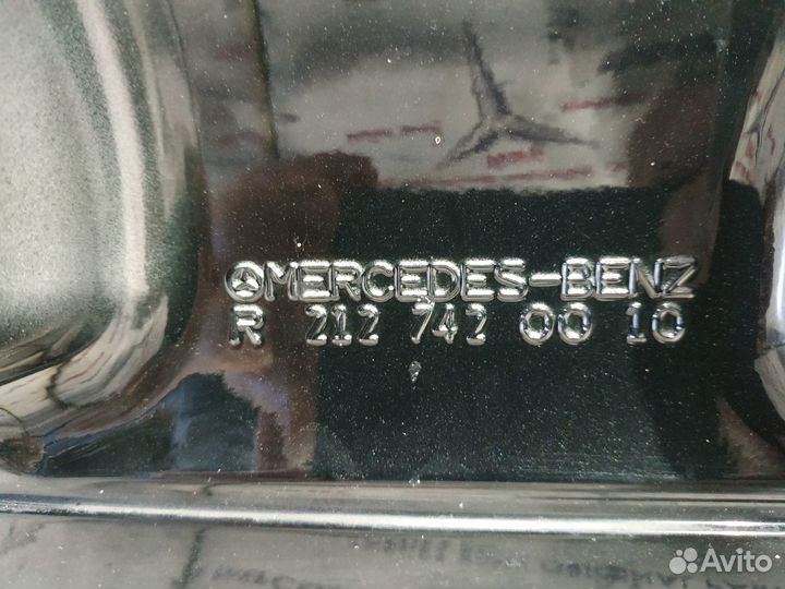 Крышка багажника w212 Mercedes универсал дорест