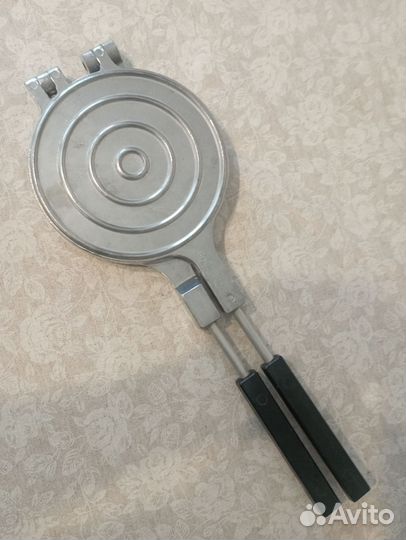 Вафельница