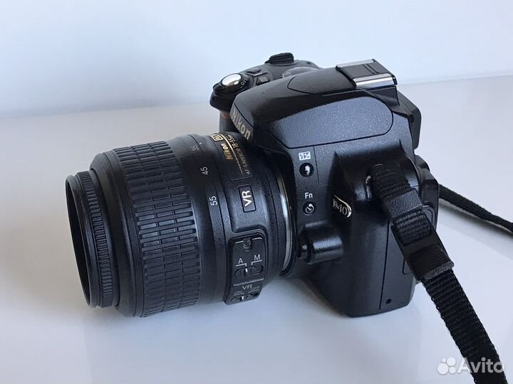 Nikon d40 kit 18-55мм