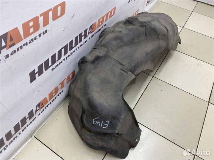 Подкрылок задний левый Mazda 3 Bm Bn 2.0 2016