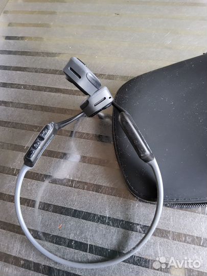 Беспроводные наушники Aftershokz