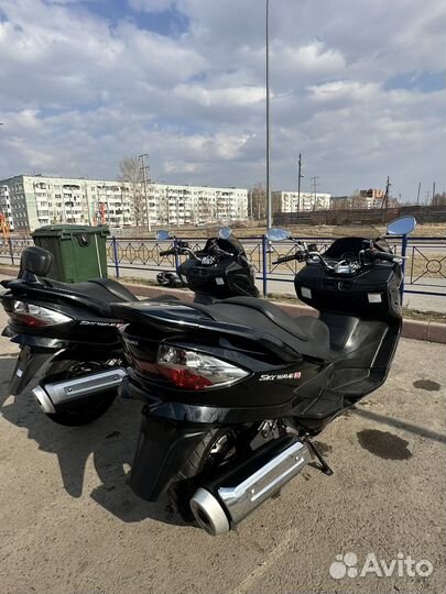 Скутер Suzuki