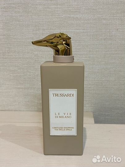 Trussardi Limitless Shopping Via Della Spiga