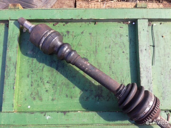 Полуось (привод) передний левый Peugeot 206 2.0