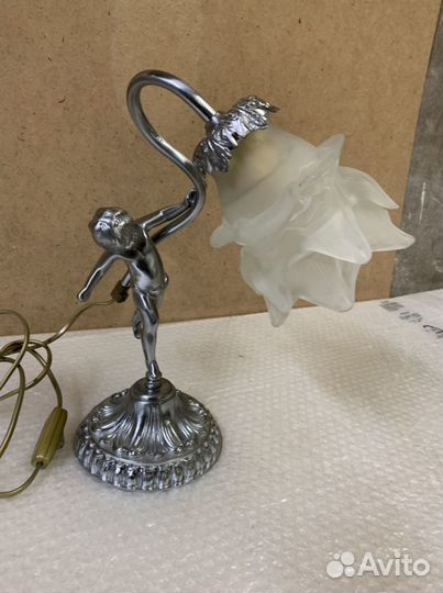 Лампа настольная Италия серебро новая