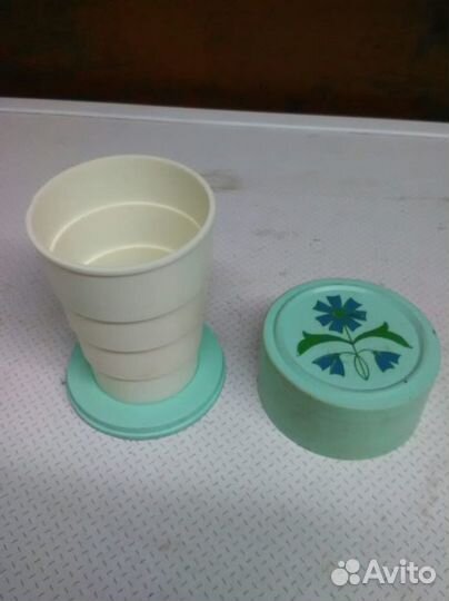 Складной стаканчик