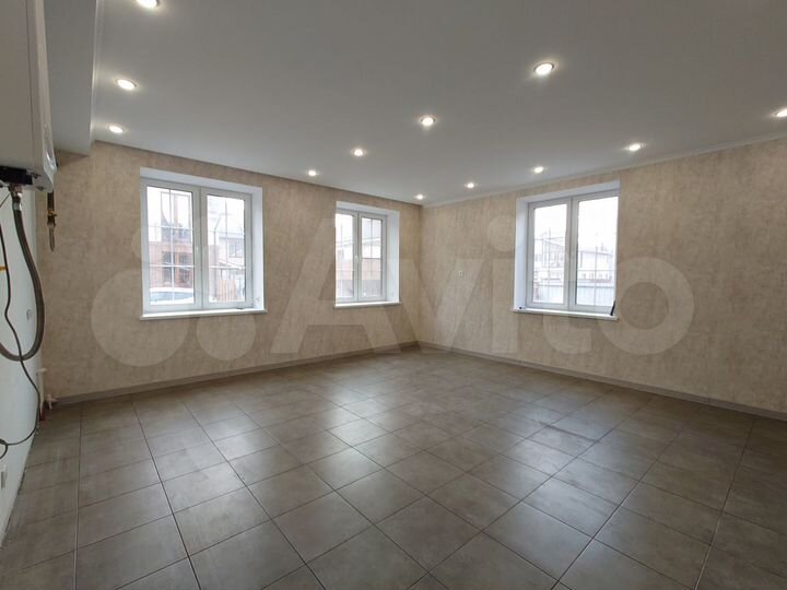 Таунхаус 100 м² на участке 3,2 сот.