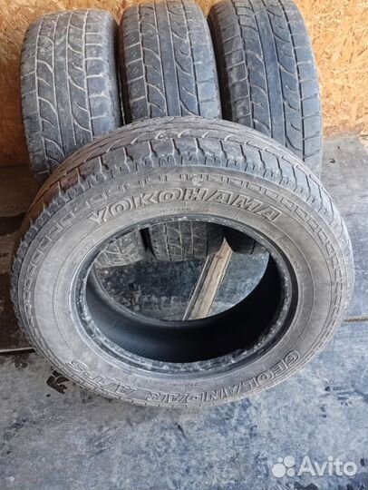 Yokohama Geolandar A/T-S G012 215/70 R16