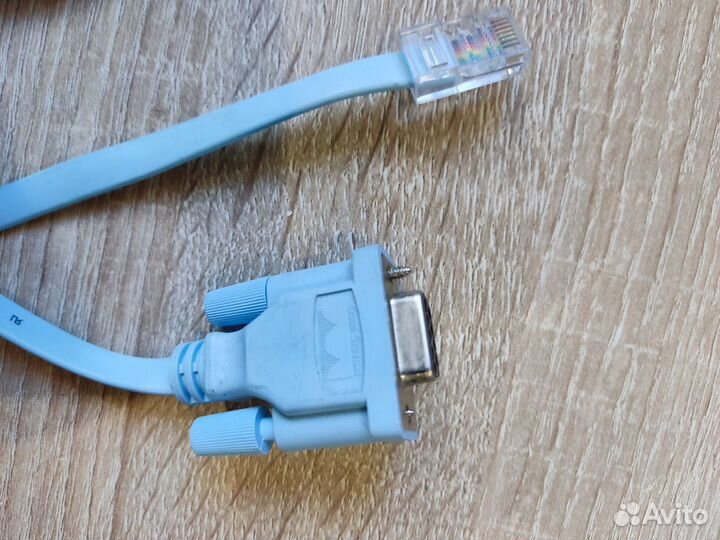 Консольный кабель Cisco RJ45-DB9