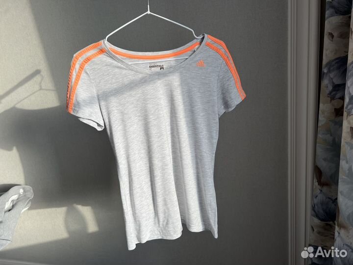 Женская спортивная одежда 4 шт adidas р. S