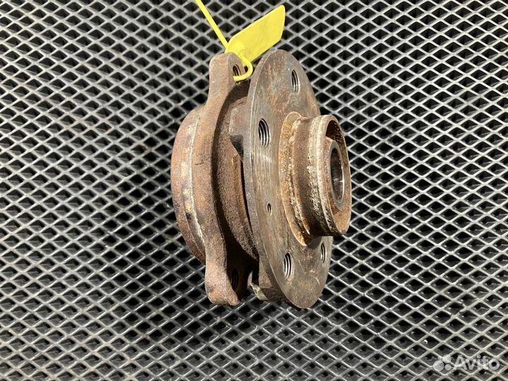 Ступица передняя Audi A8 D4/4H 2012 8K0407615B