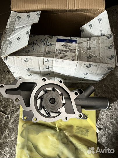 Помпа Mercedes Vito, Sprinter