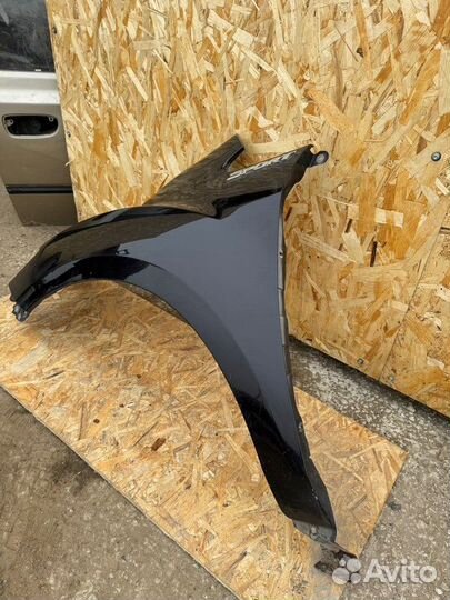 Крыло переднее левое Mazda Cx 7 2011
