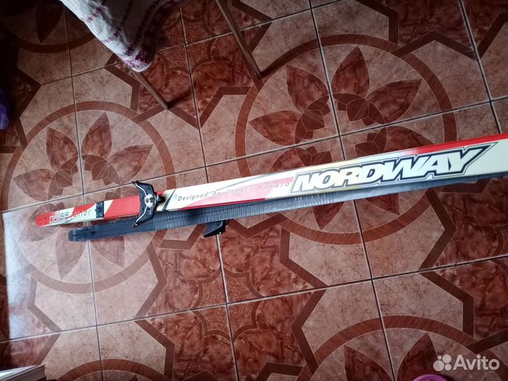 Лыжи беговые с ботинками