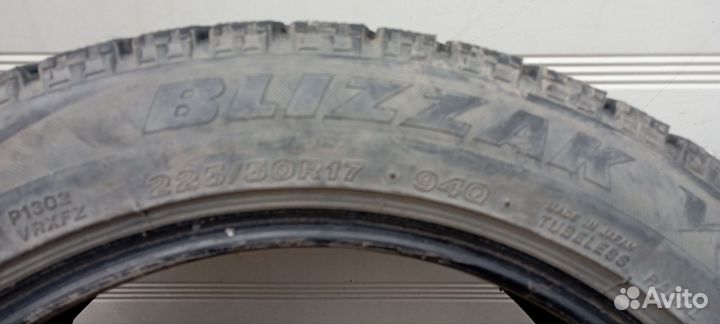 Bridgestone Blizzak VRX 225/50 R17