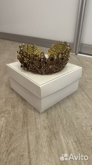 Корона ручной работы
