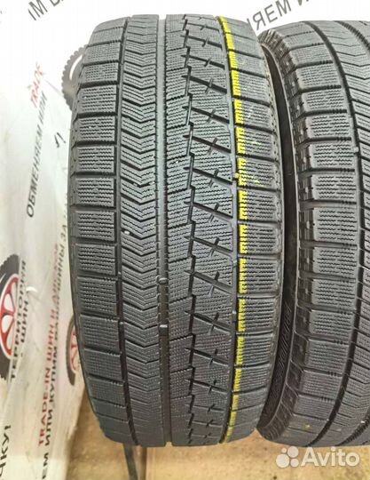 Bridgestone Blizzak VRX 215/55 R17 97V