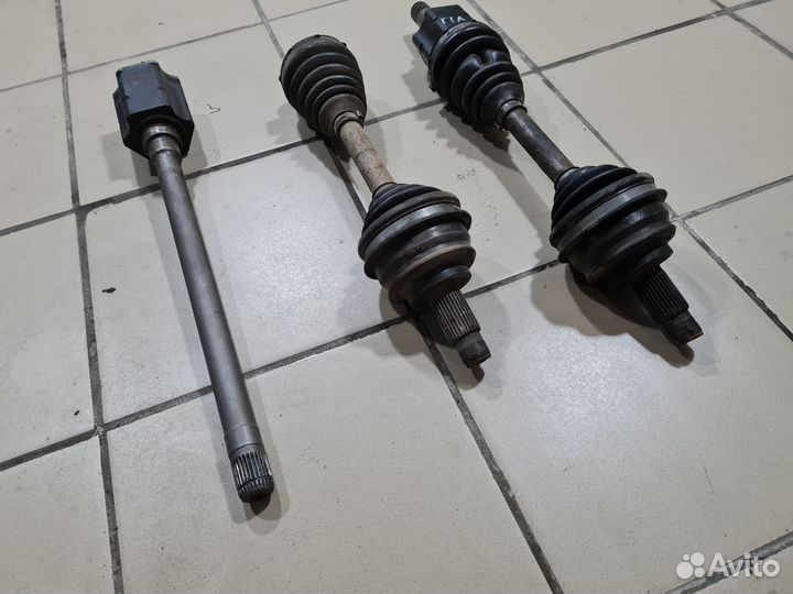 Привод BMW X5 E53 2002г