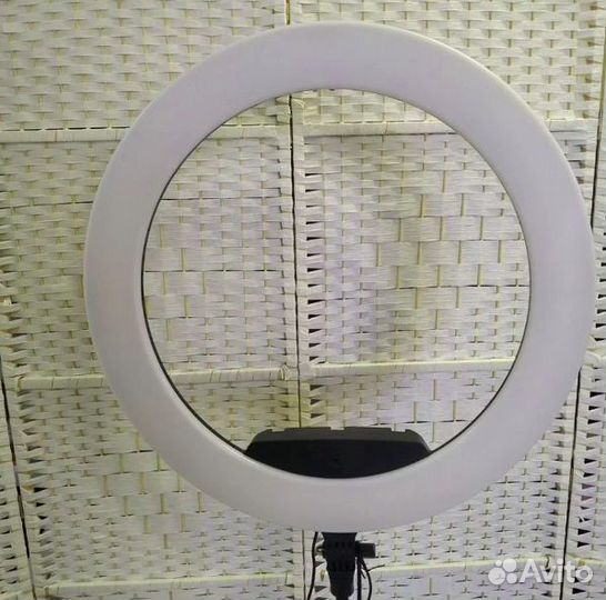 Кольцевая Лампа 56см